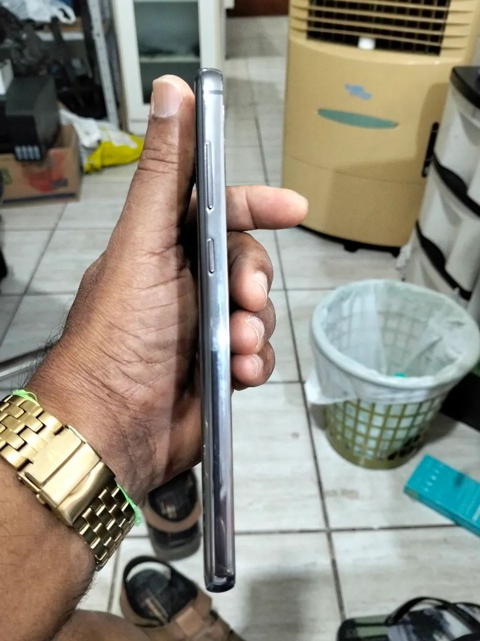 Samsung S10+ - Foto 2