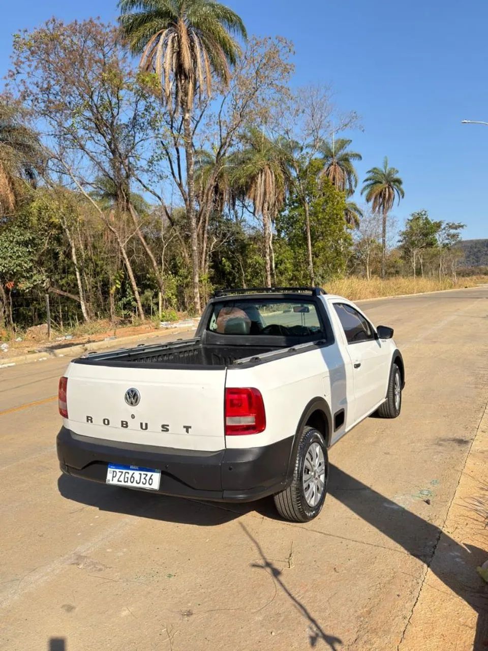 Volkswagen Saveiro Saveiro Robust 1.6 Total Flex 8V 2017