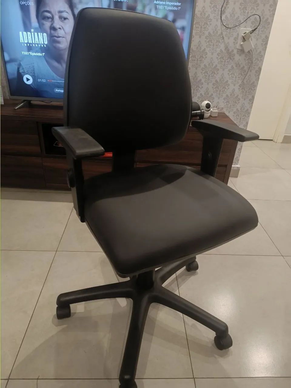 Cadeira executiva  - Foto 2