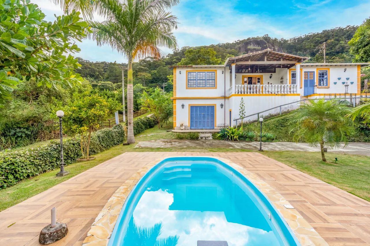 Casa com 3 quartos em Areal , Petrópolis