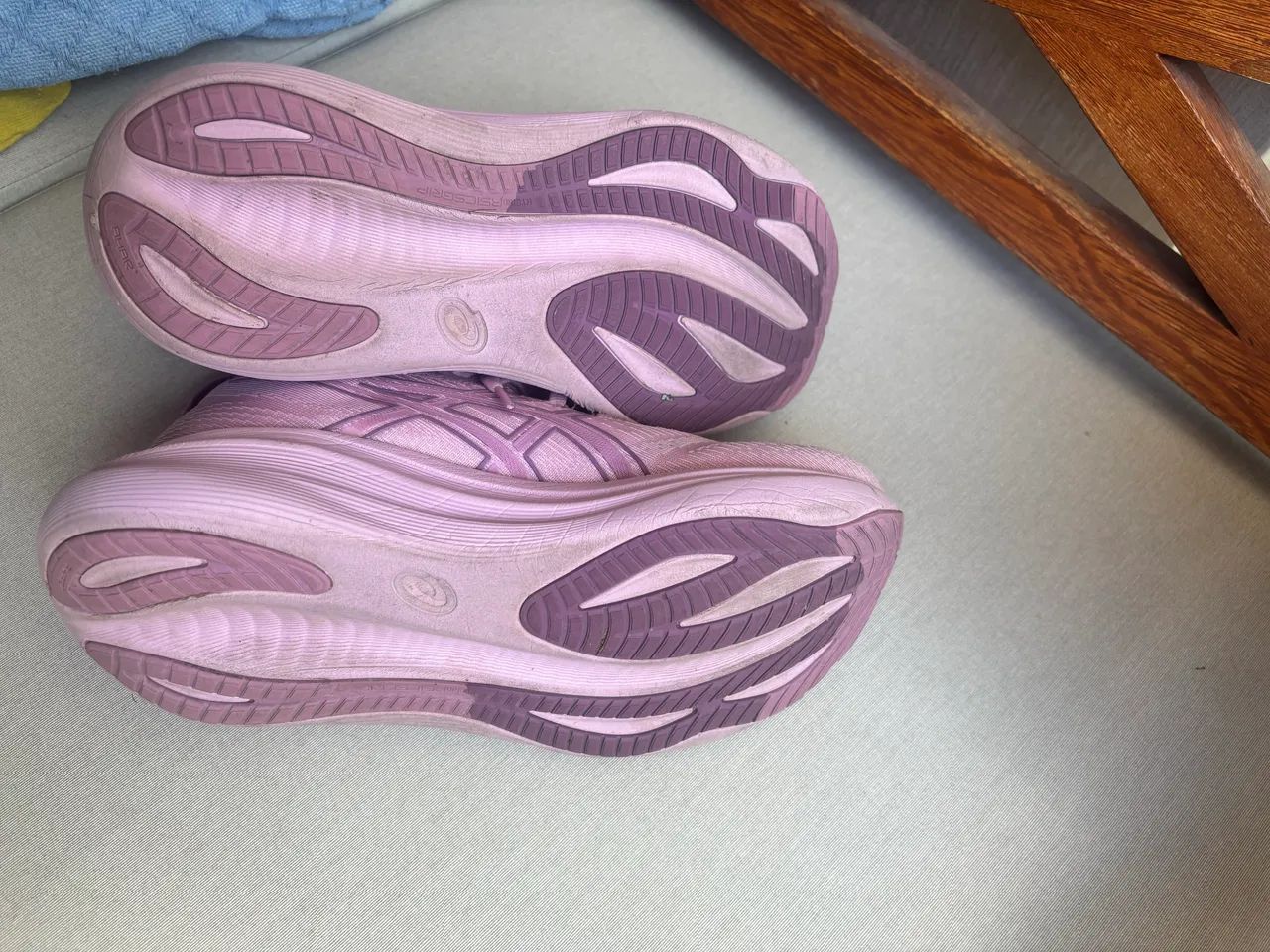 ASICS Nimbus 27 - Foto 3