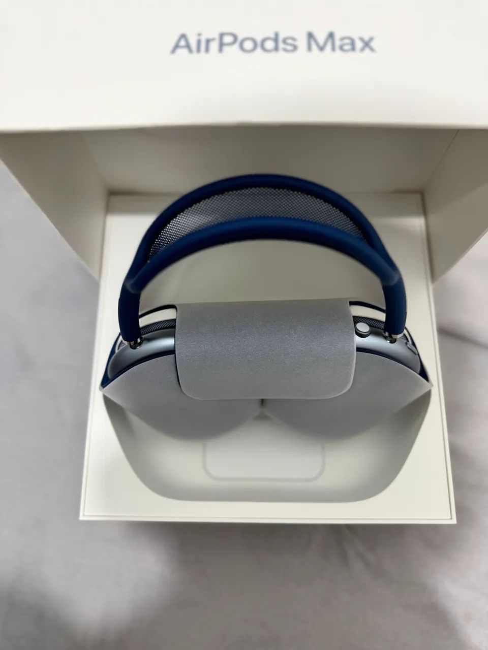 AirPods Max Azul Novo na Garantia - Fones de Ouvido - Costa e