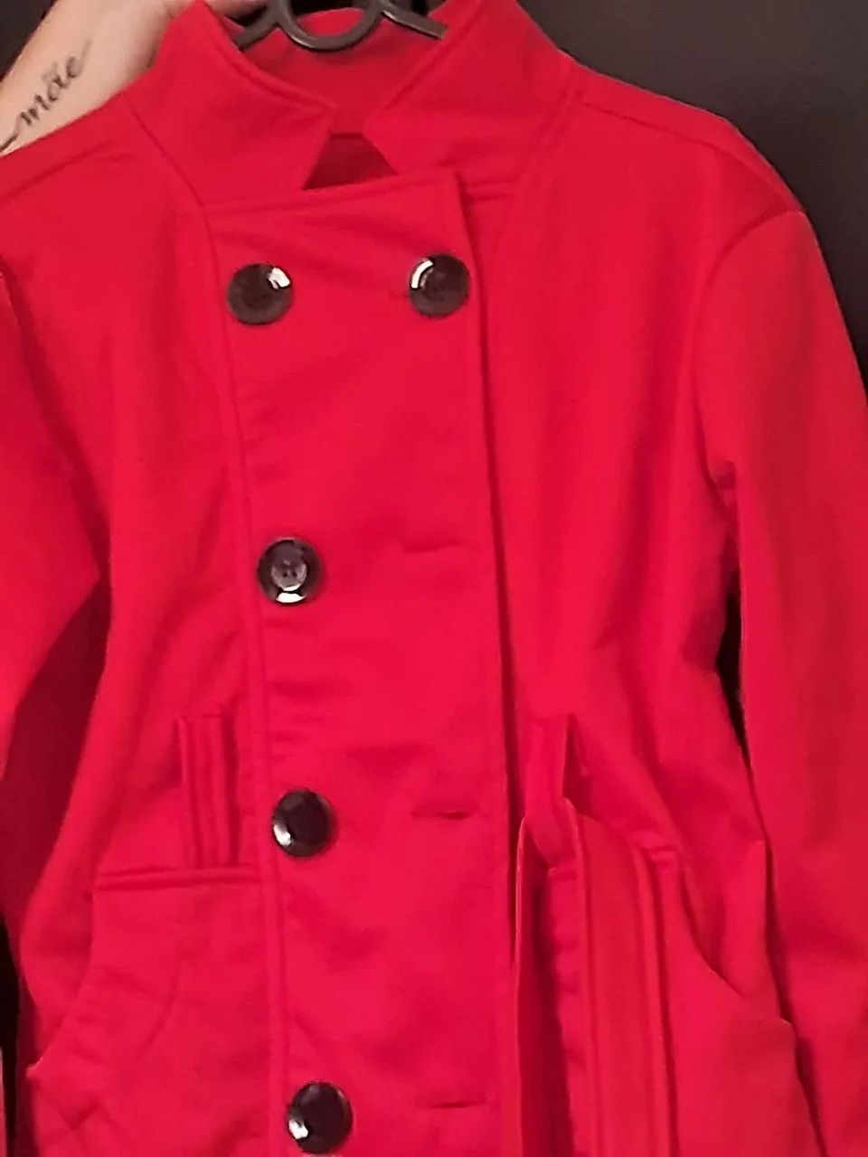 Casaco  vermelho  novo