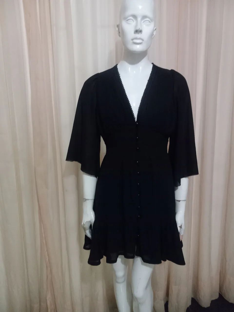 Vendo esse vestido tam: P - Foto 2