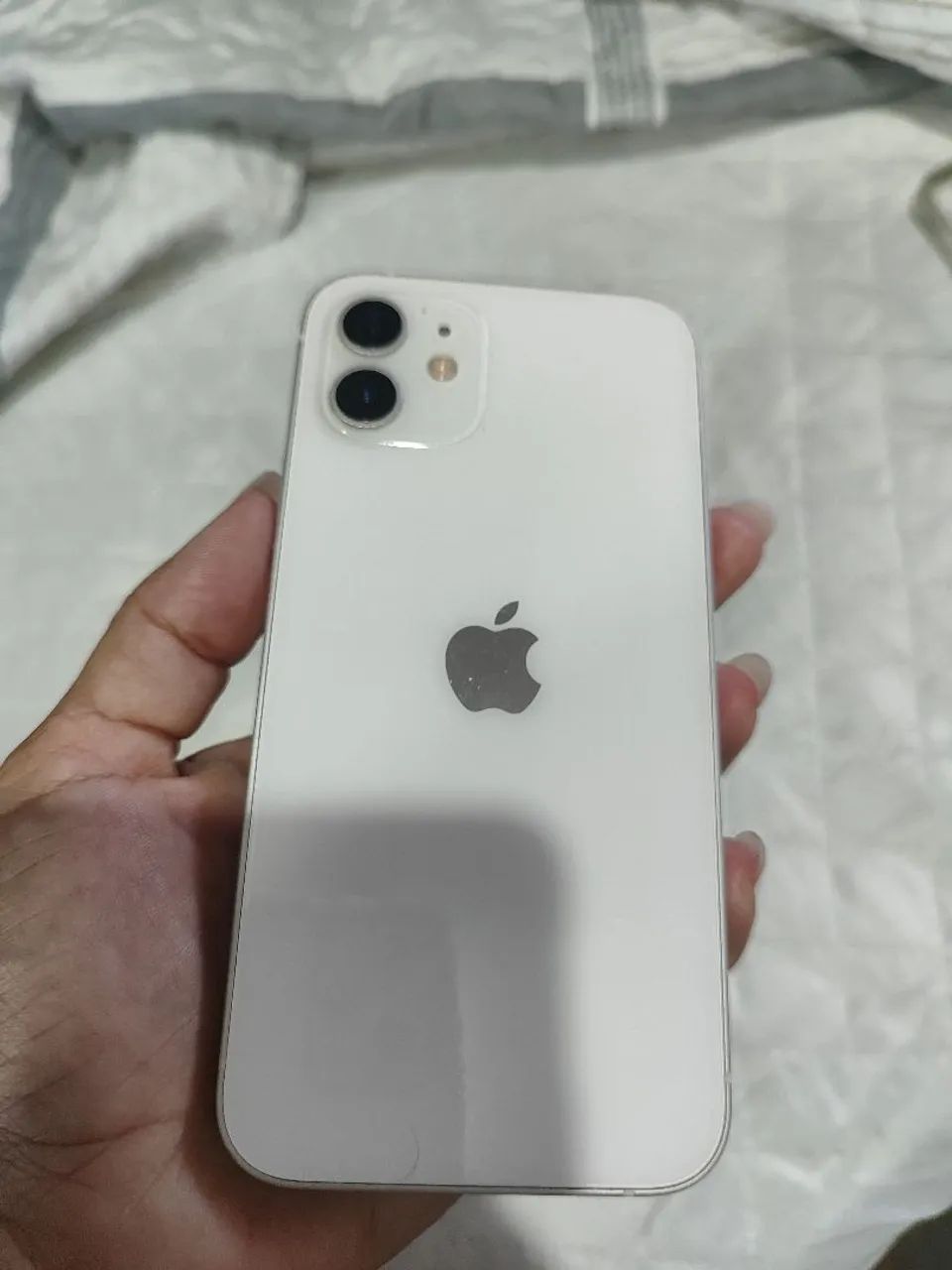 iPhone 12 64 gb 