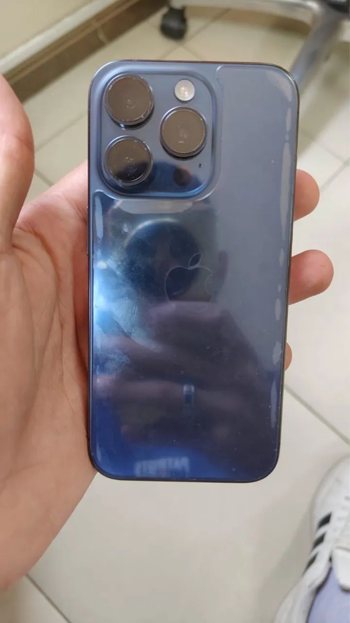 iPhone 15 pro - Foto 4