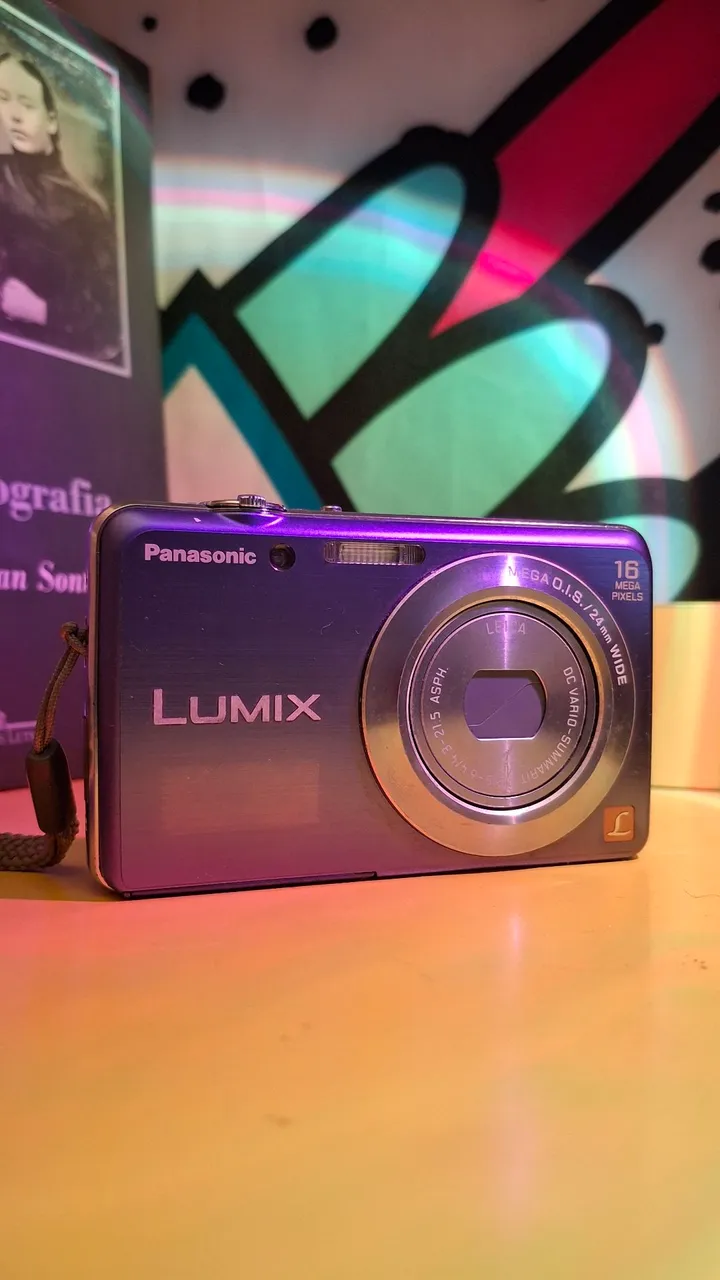 Cybershot Lumix Panasonic DMC FH8 16 megapixels lente Leica