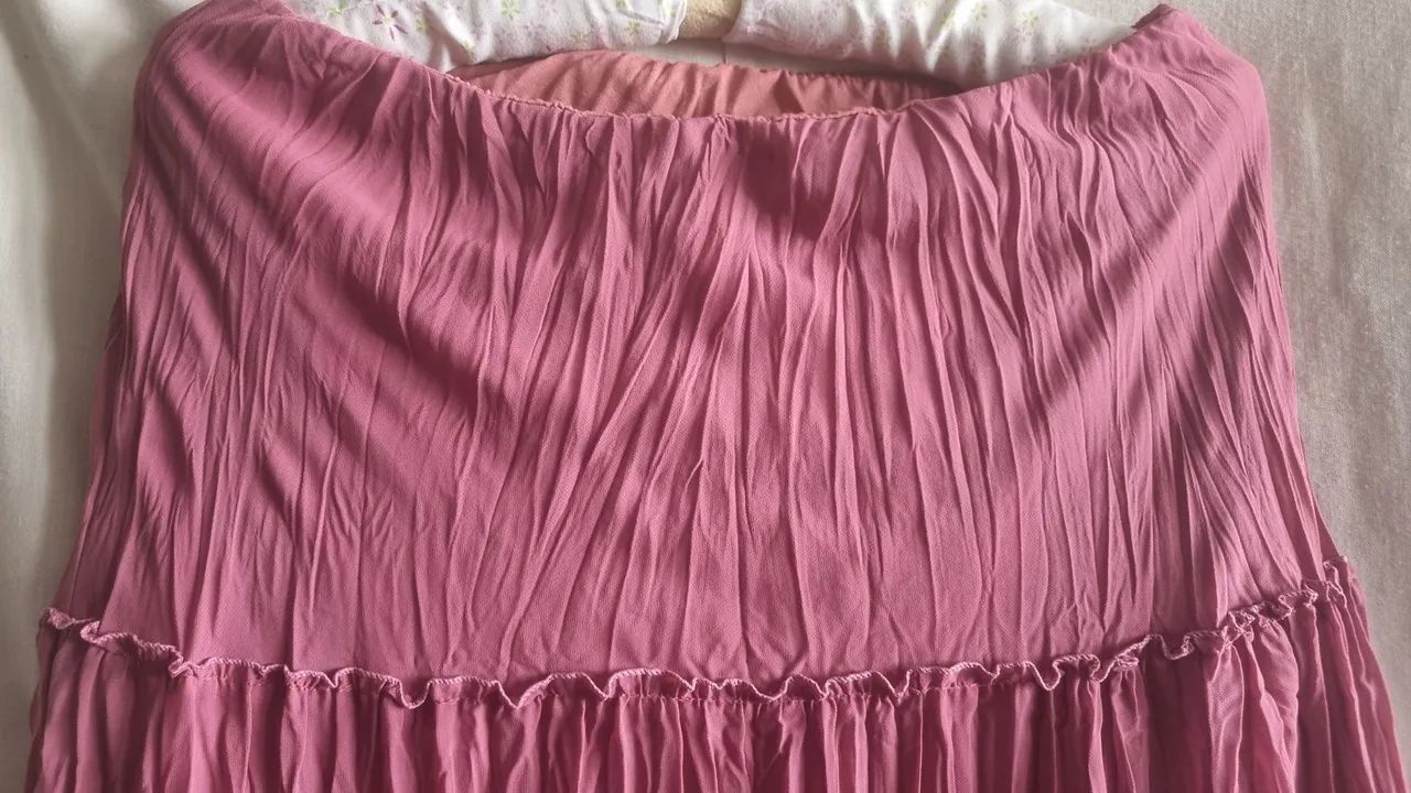 Saia rodade e plissada rosa de musseline M  - Foto 2