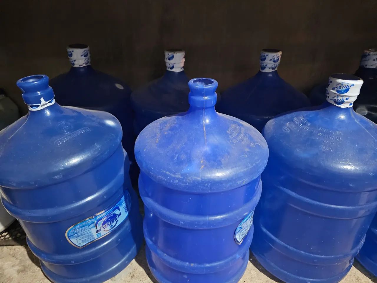 Vendo galão de Água 20lts