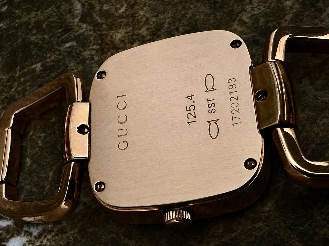 Relógio ORIGINAL - GUCCI ROSÊ - com diamantes - Foto 5