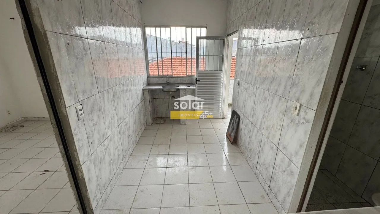 CASA PARA LOCAÇÃO - LIMOEIRO - Foto 2