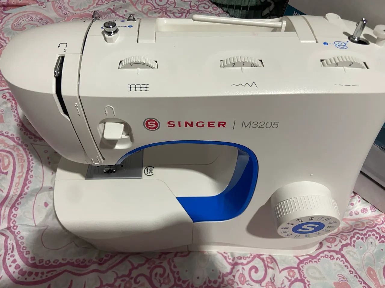 Máquina de costura Singer  - Foto 3