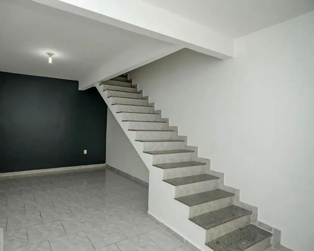 Casa de Vila para venda com 100 metros quadrados com 2 quartos