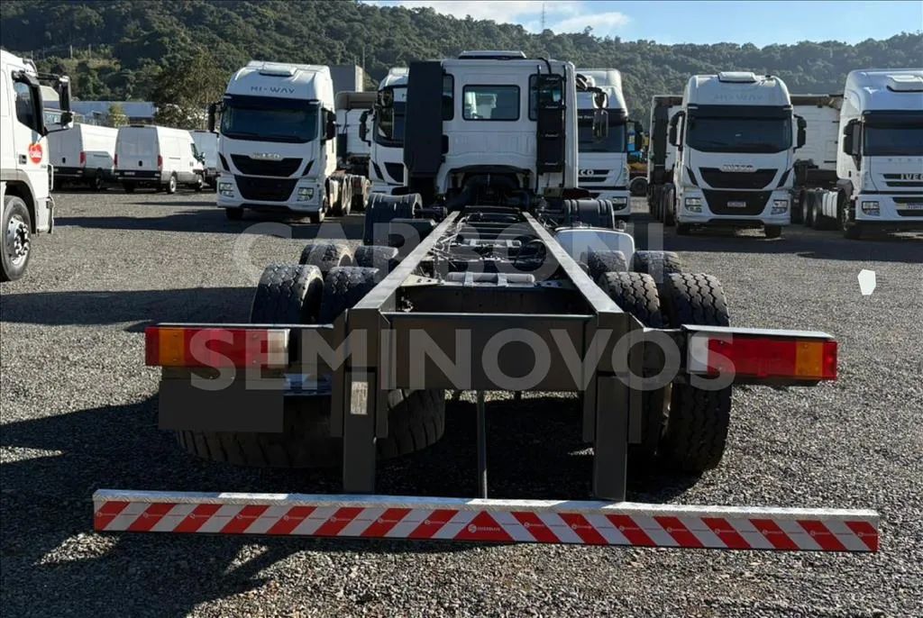 IVECO TECTOR 24.280 8X2 2016/2016 - Foto 5