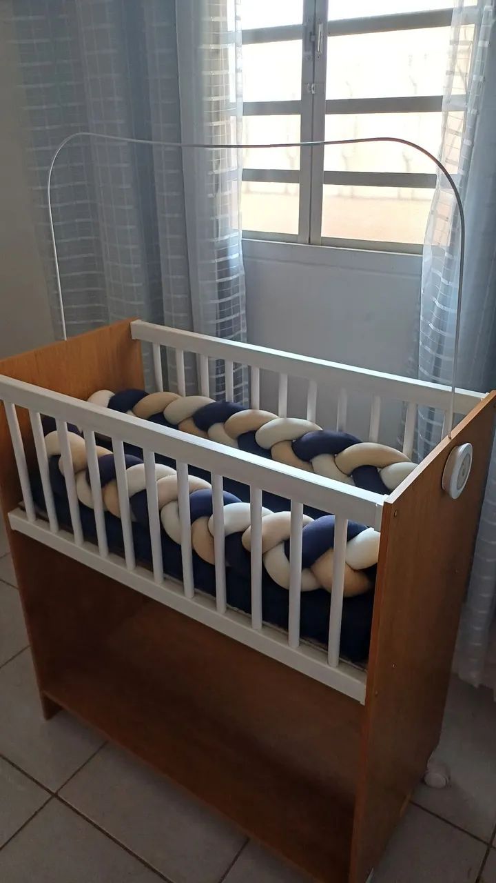Mini berço com colchão  - Foto 2