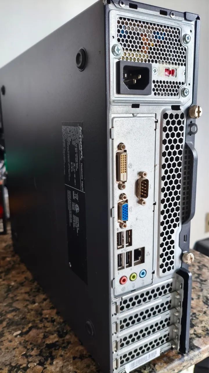 CPU LENOVO i3  - Foto 2