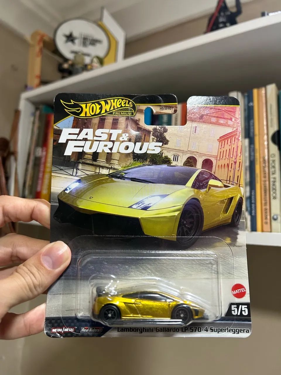 Lote de 5 miniaturas velozes e furiosos premium hot Wheels  - Foto 4