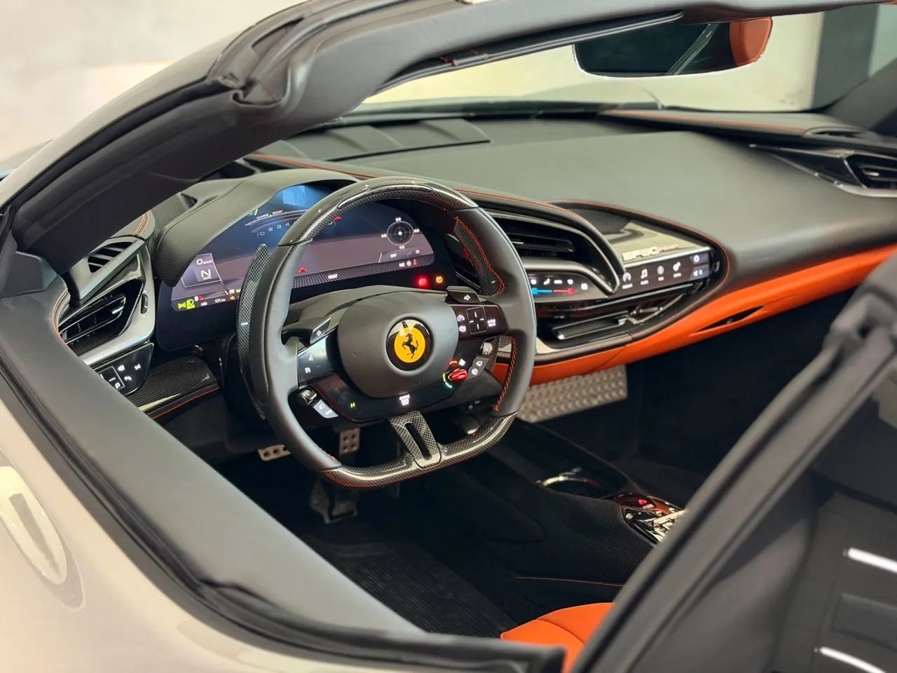 Ferrari SF 90 SPIDER 4.0 V8 Bi-Turbo (Híbrido), foto 13 de 20