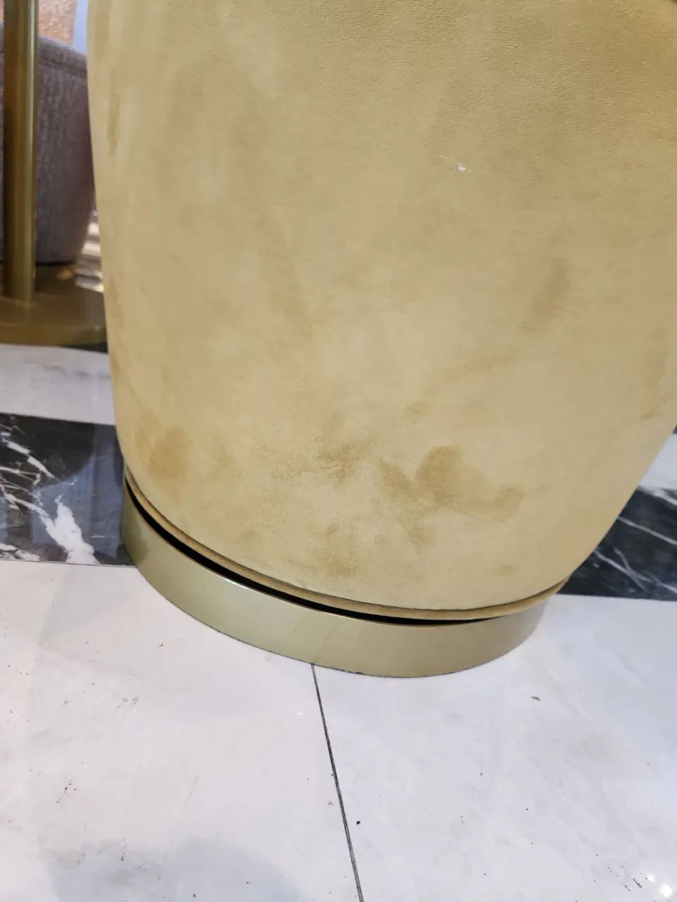 Poltrona giratória amarelo mostarda - Foto 5