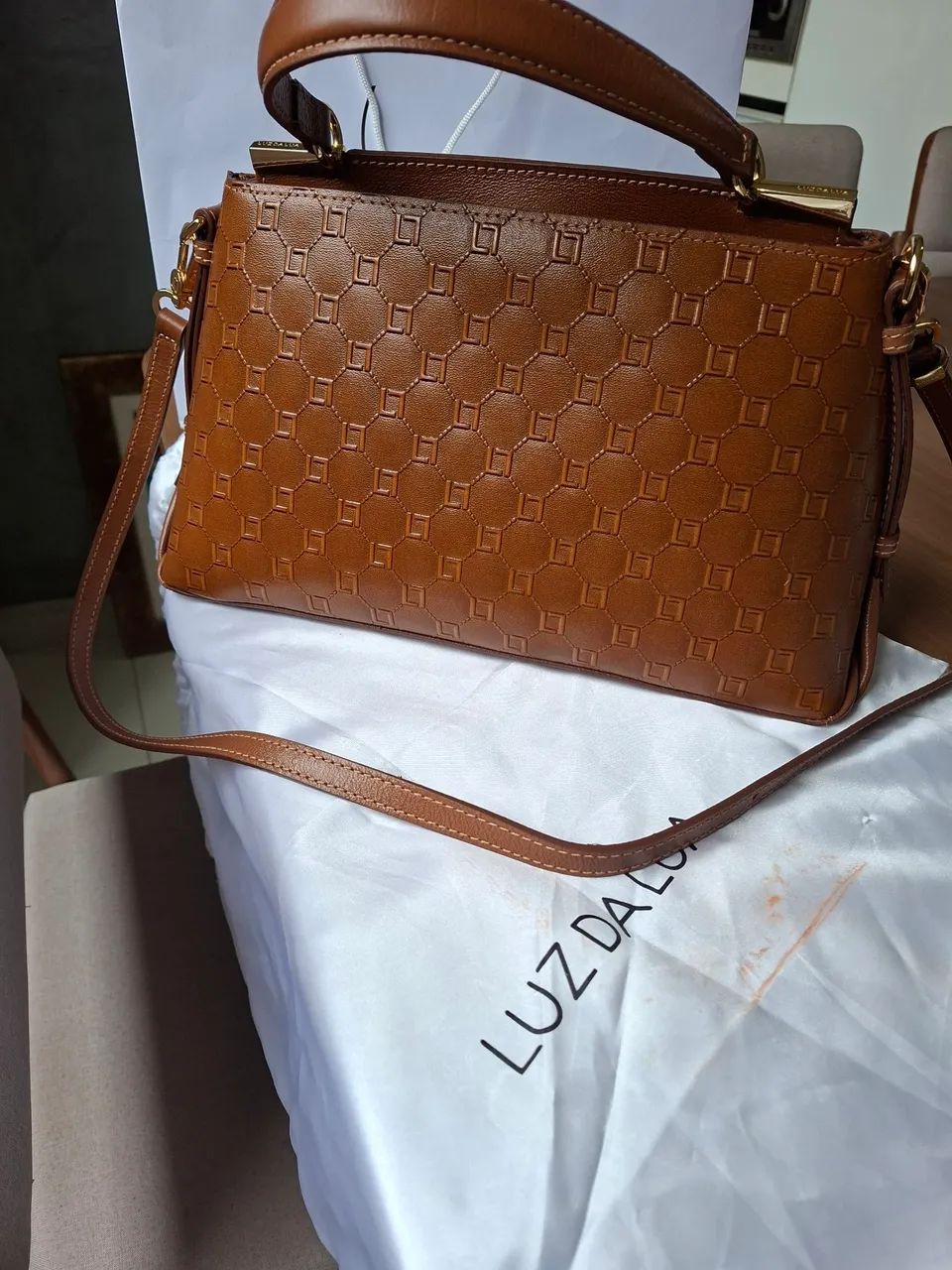 BOLSA LUZ DA LUA,NOVA,NUNCA USADA