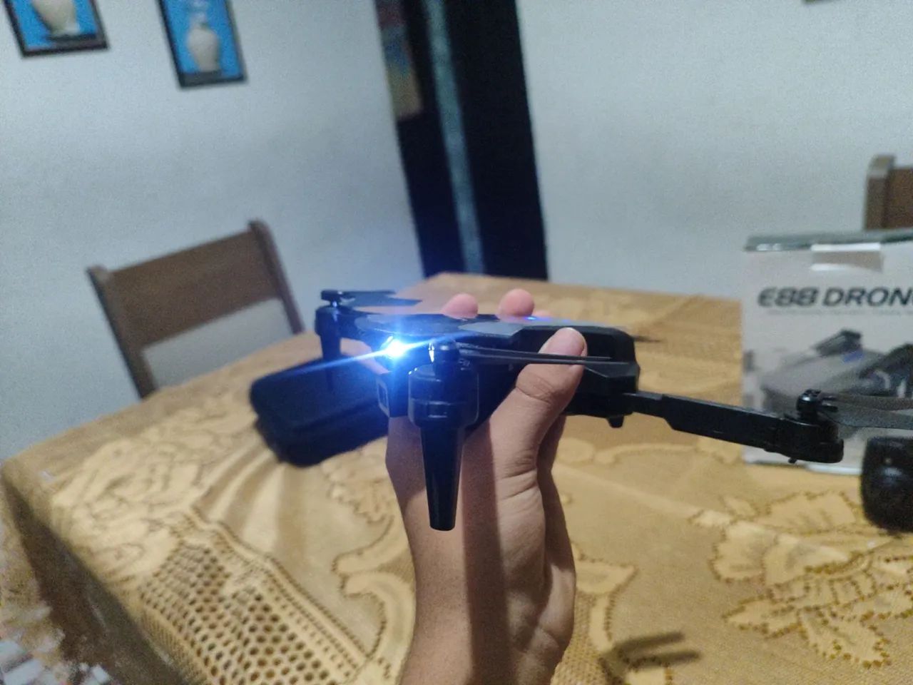 ?DRONE E88 NOVO? - Foto 2