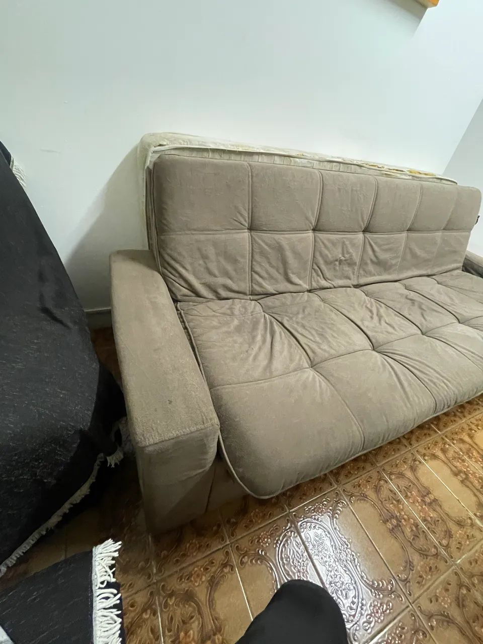 Sofá 3 Lugares em Ótimo Estado  - Foto 3
