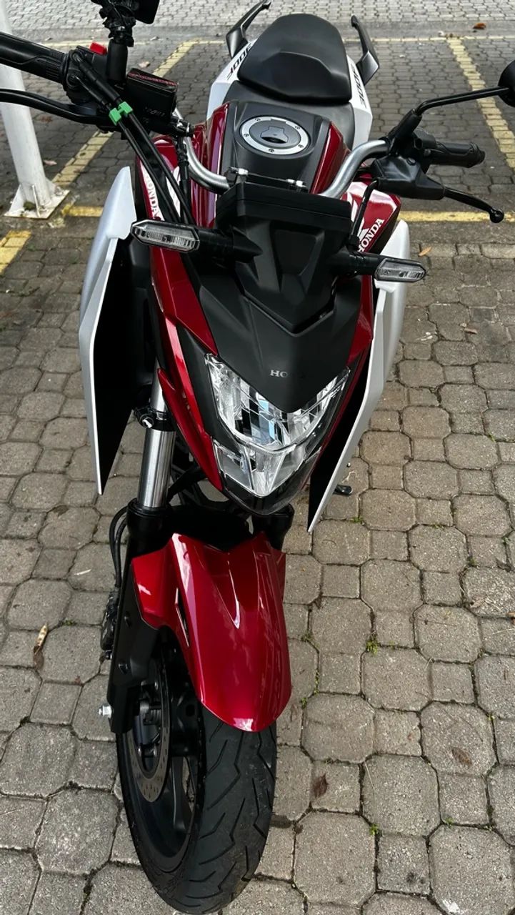 CB300 2026 - Foto 3