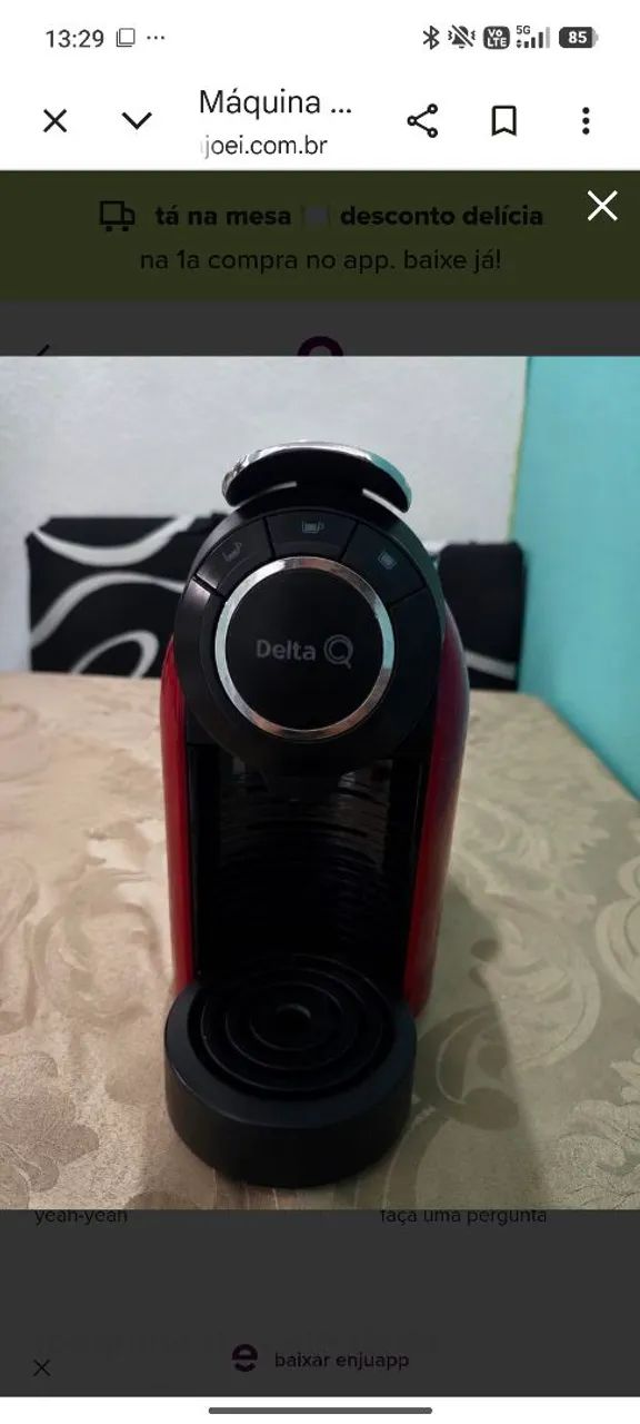 Cafeteira Delta com 2 cápsulas reutilizáveis 
