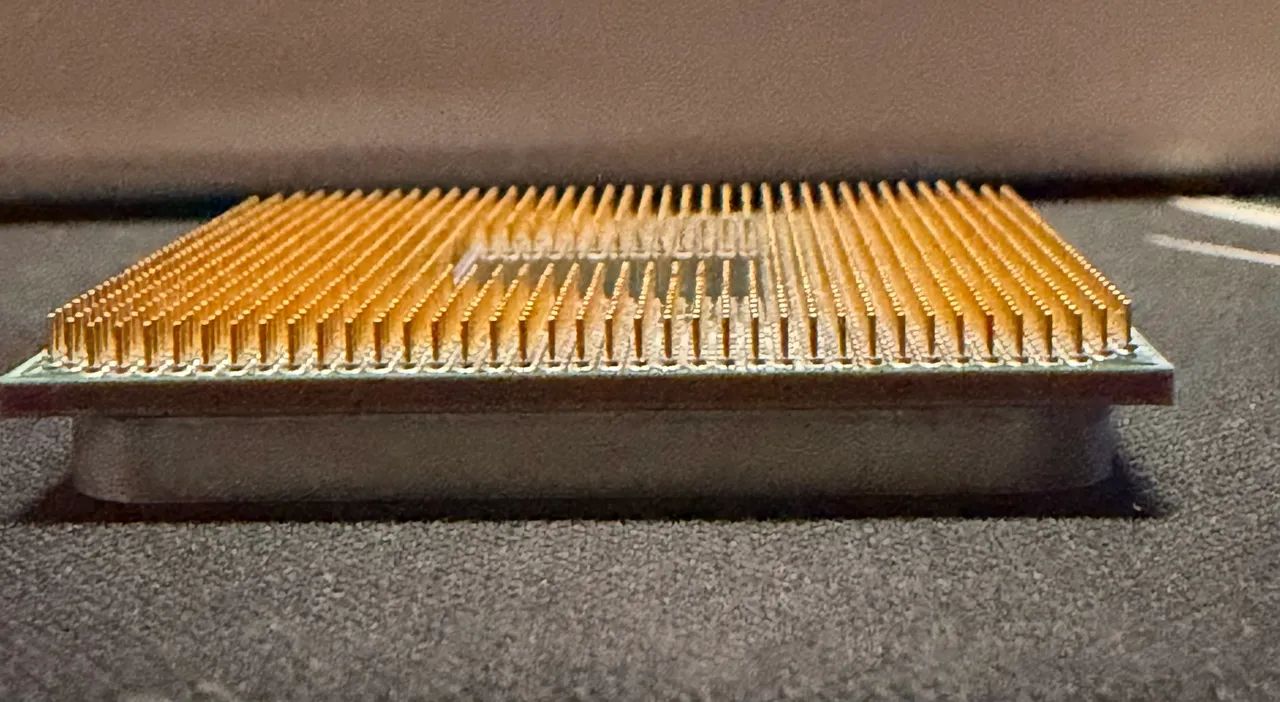 Ryzen 5500X3D - Foto 2
