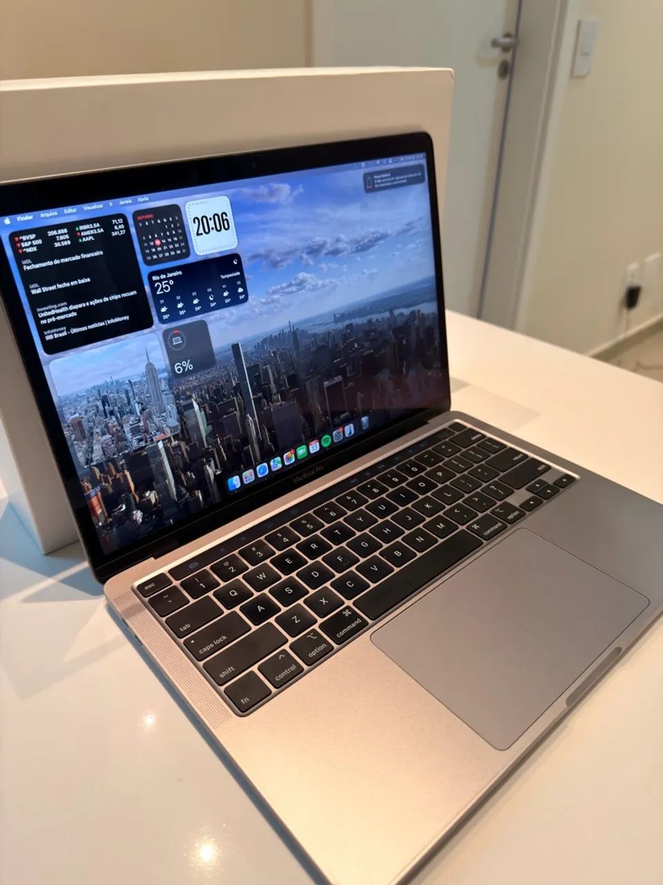MacBook Pro 2020 - Foto 2