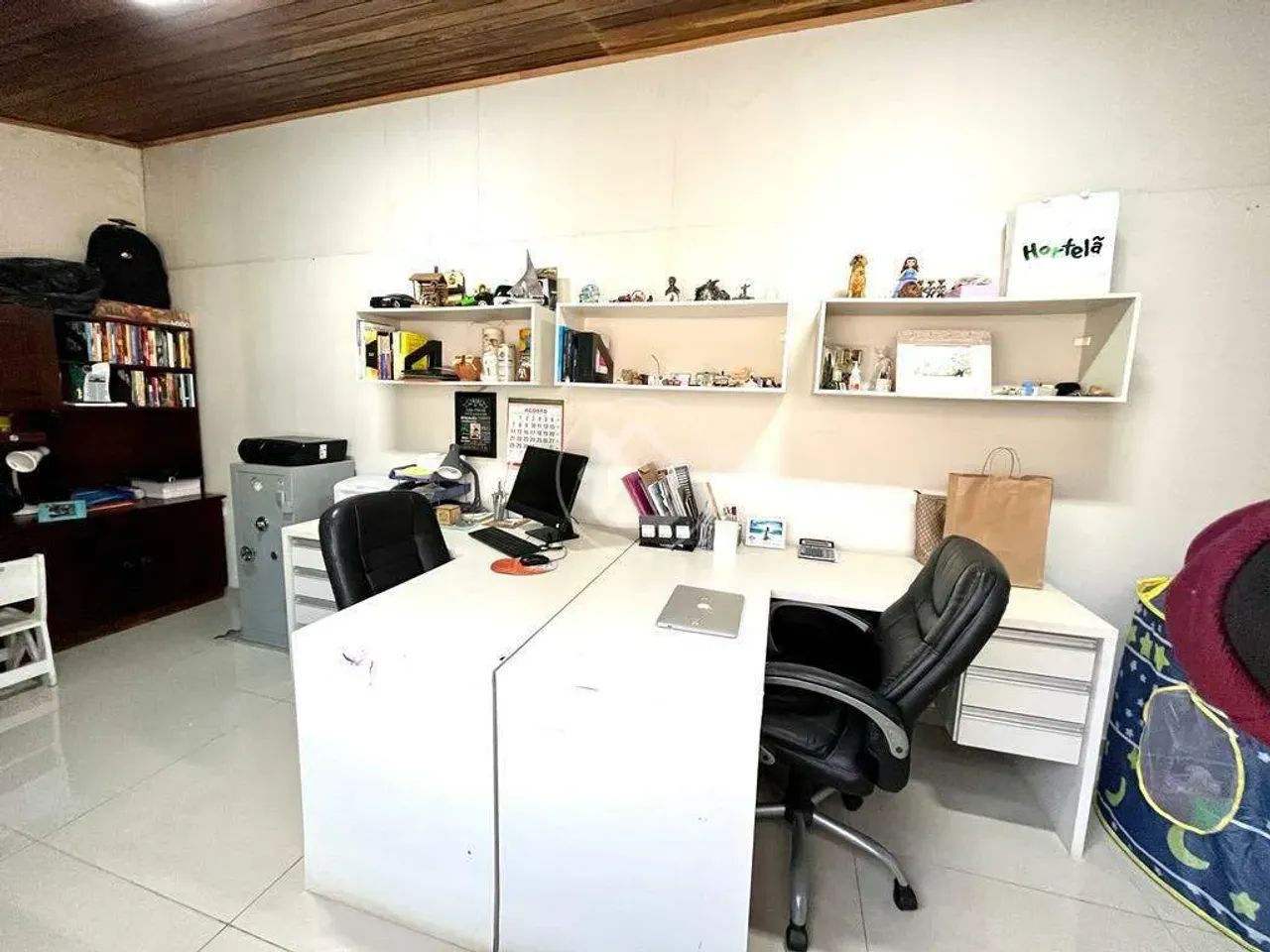 CASA COM 03 DORMITÓRIOS, PISCINA E GOURMET - Foto 5