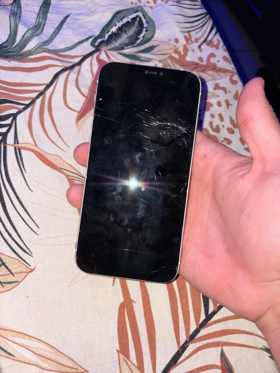 Iphone 12 (para retirada de peças) - Foto 2