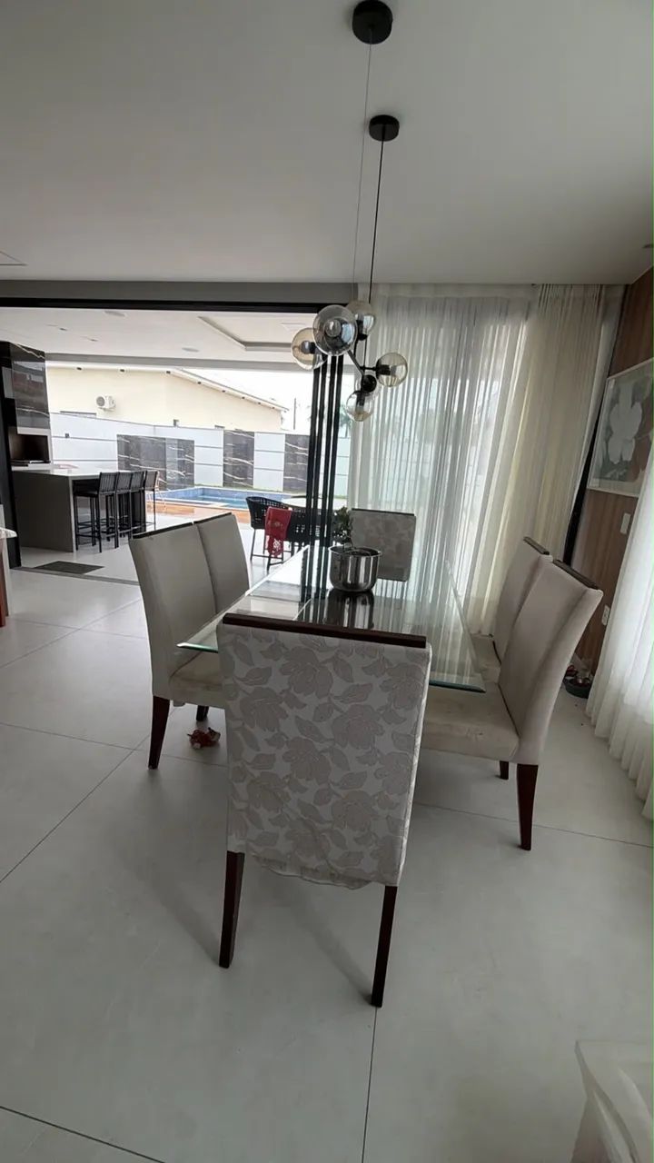 Mesa de jantar de madeira - Foto 2