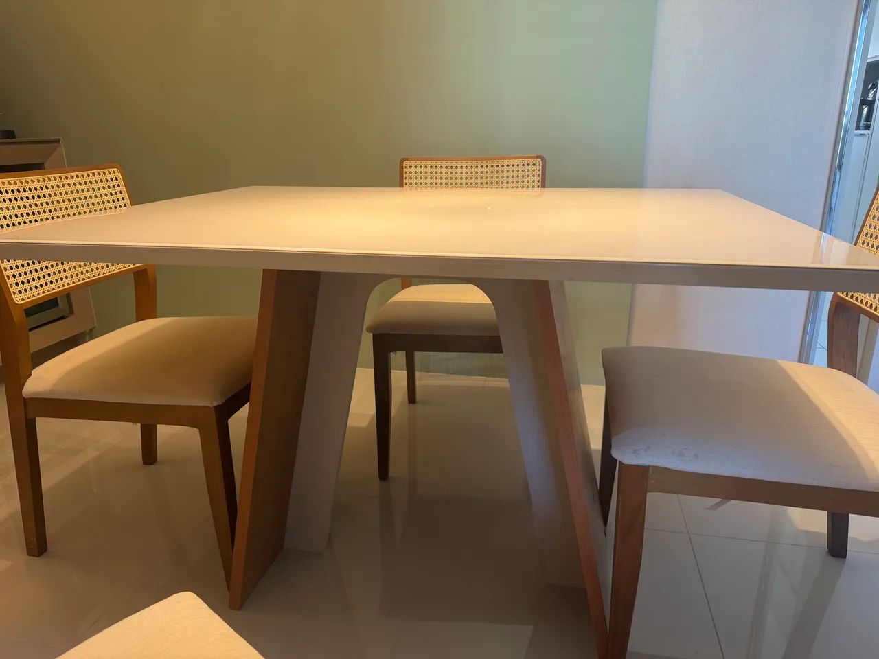 Mesa laca vidro 4 cadeiras  - Foto 4