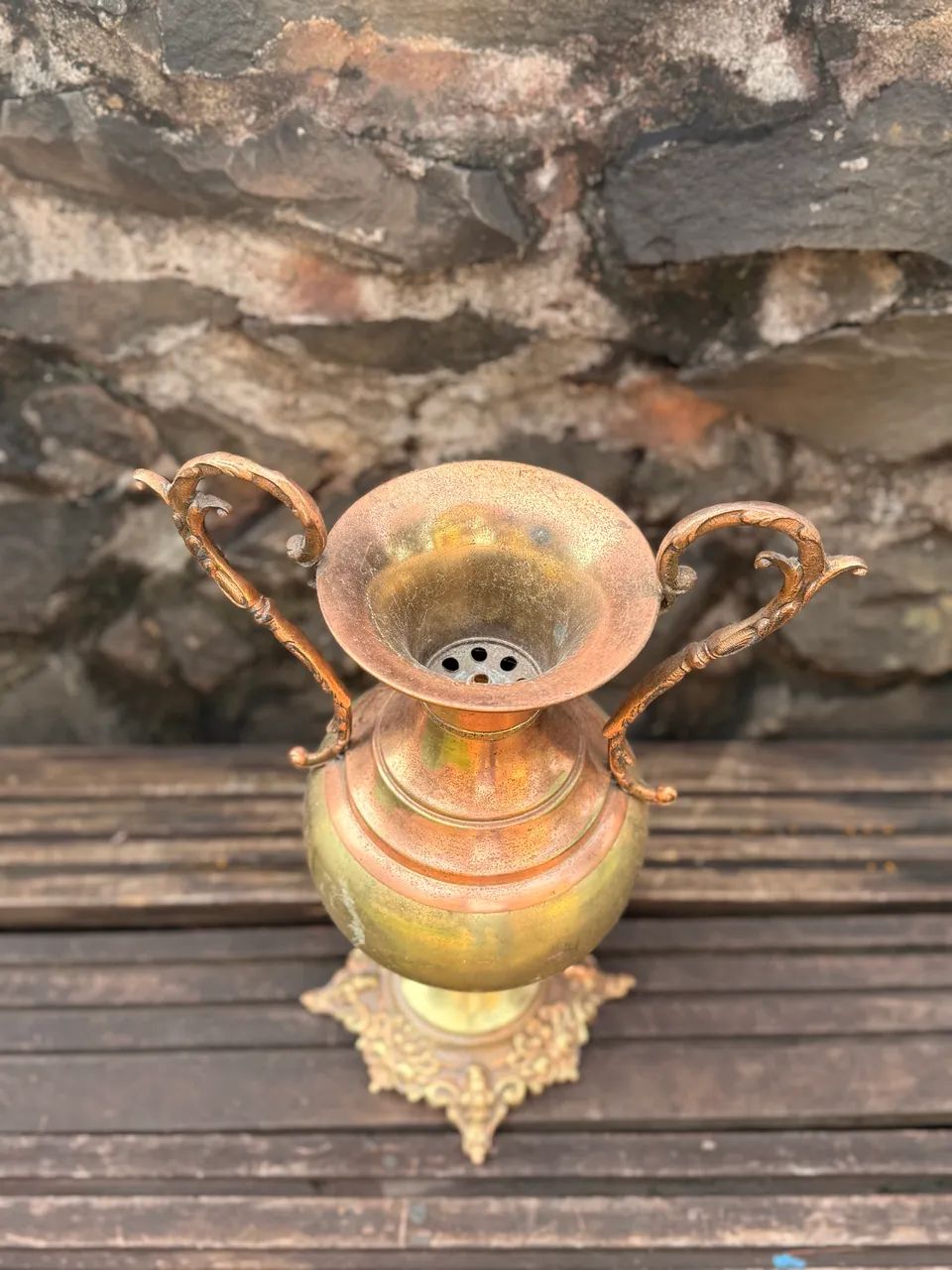 Vaso Anfora em latão  - Foto 2