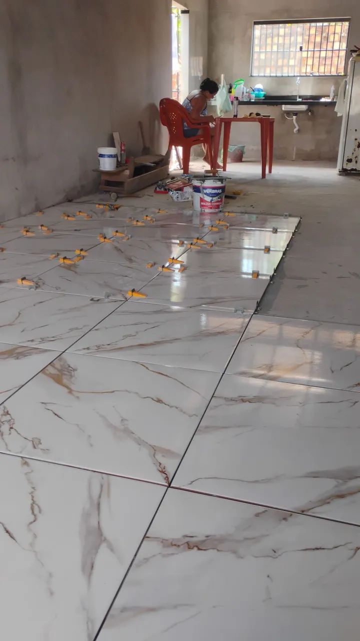 Instalador de Pisos e revestimentos...