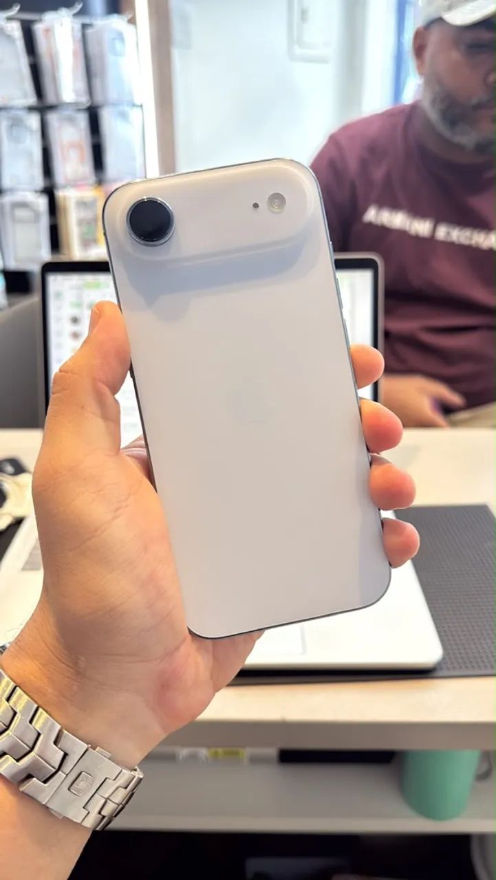 iPhone 17 Air 