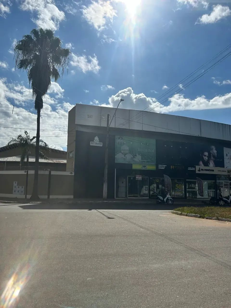 ALUGA-SE SALA COMERCIAL  AVENIDA JOSÉ DE BRITO - Foto 4