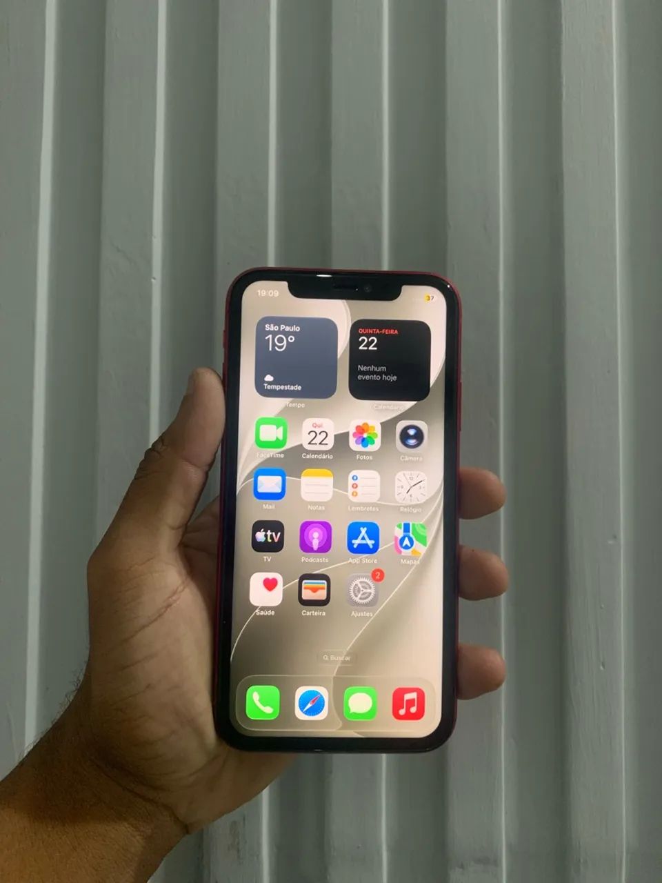 iPhone 11