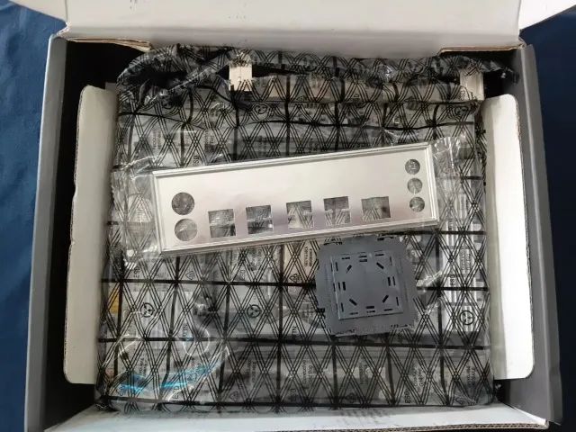 KIT PLACA-MÃE QYIDA X99 H5 + PROCESSADOR XEON E5-2650 v4 - Foto 2