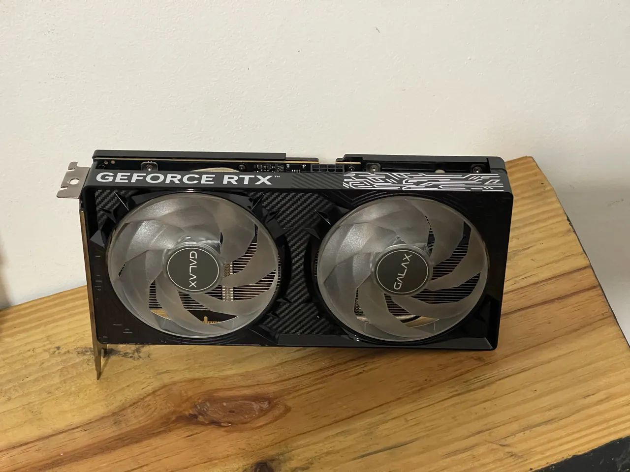 Galax Geforce Rtx 5050 8gb Muito Nova - Foto 2