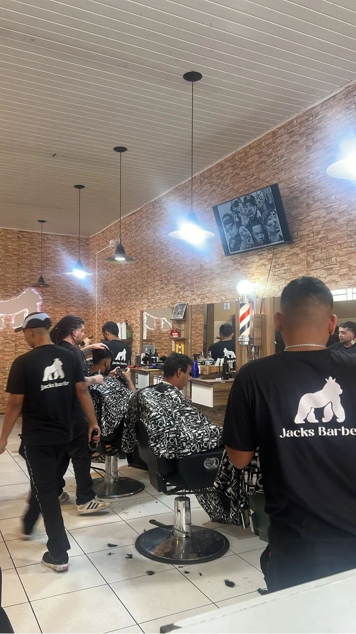 Barbearia Jacks Barber contratando  - Foto 2