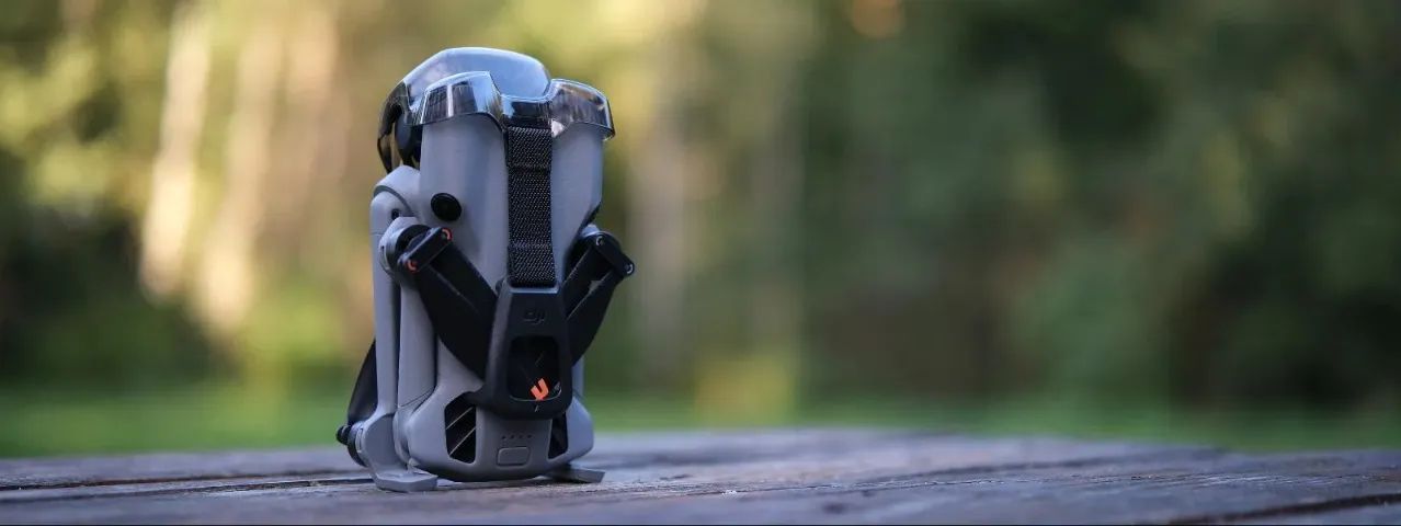 DRONE DJI MINI 5 PRO FLY MORE COMBO + RC 2 COM TELA - Foto 2