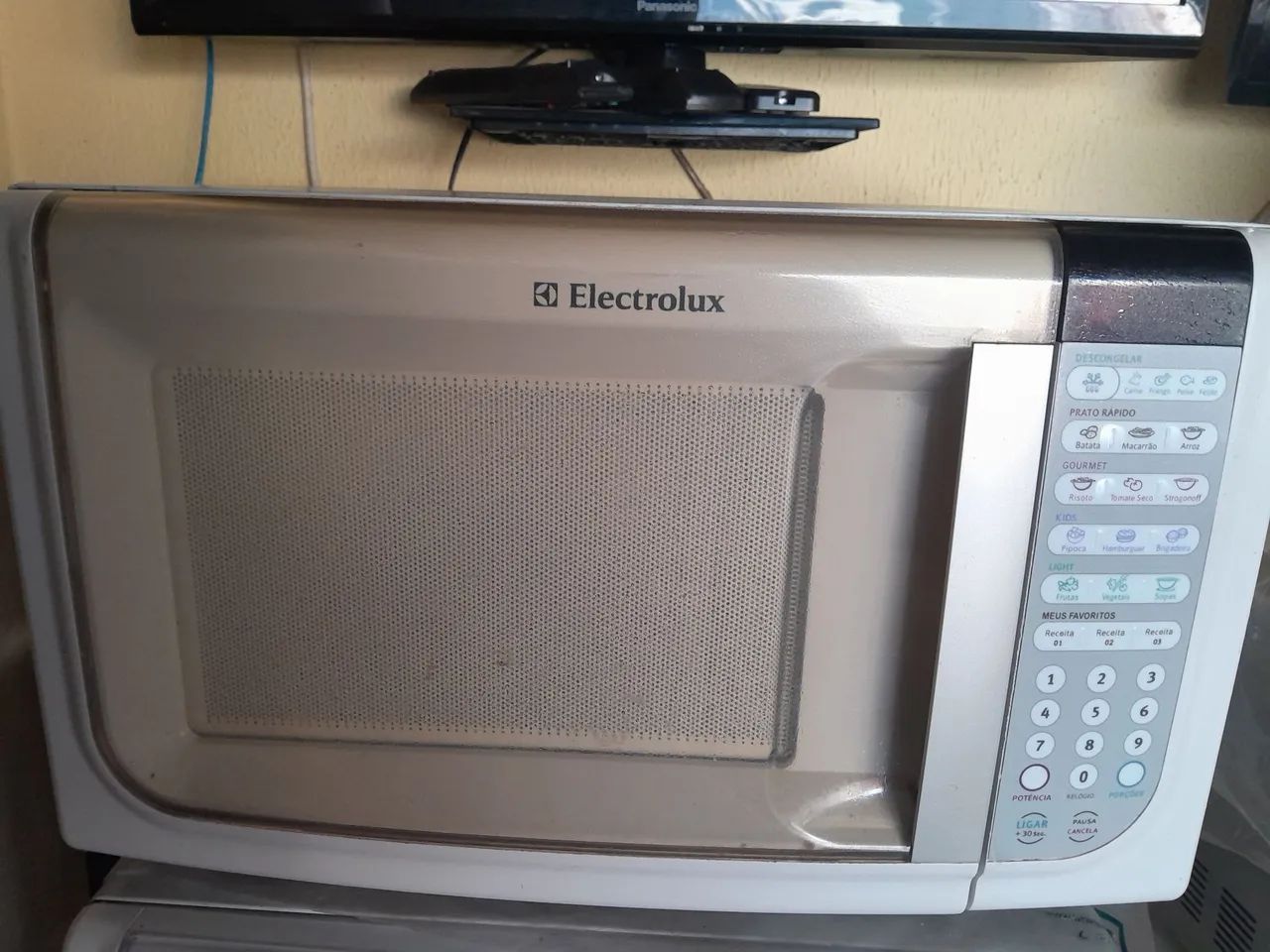 Microondas Electrolux 31 litros - Foto 2