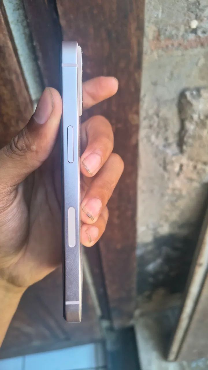 iPhone 13 rose 128gb  - Foto 3