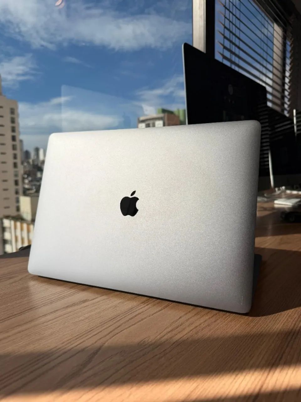 MacBook Pro 15" i7, 16GB, 256GB SSD - Foto 2