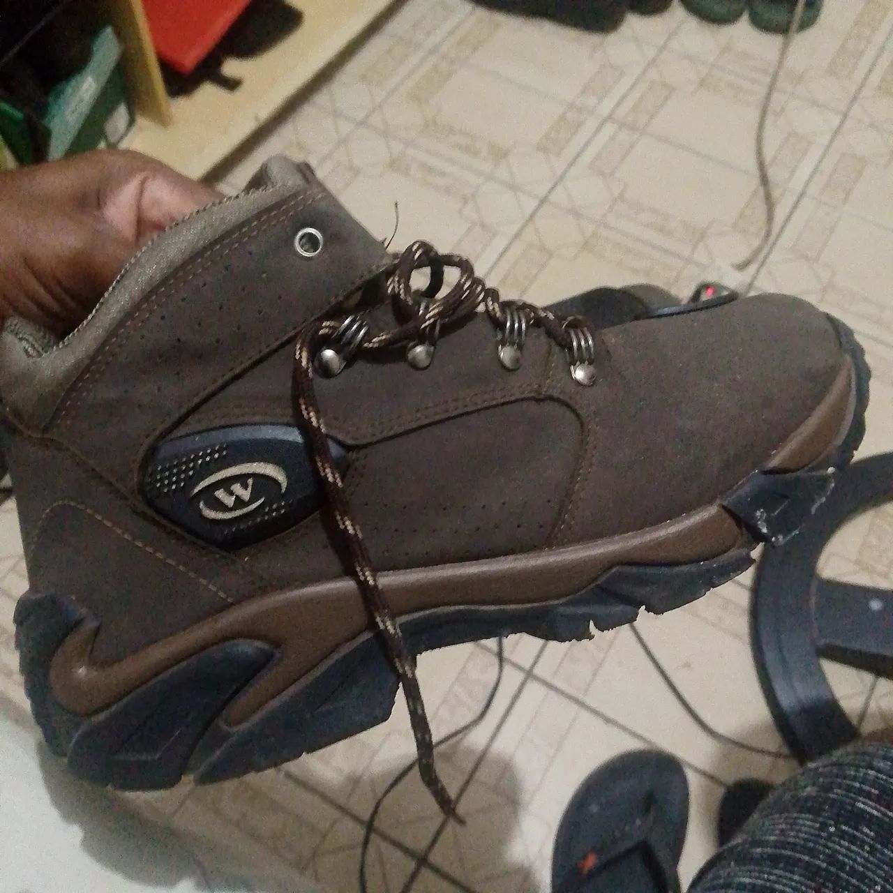 Bota Wonder Tamanho 43 Semi nova 