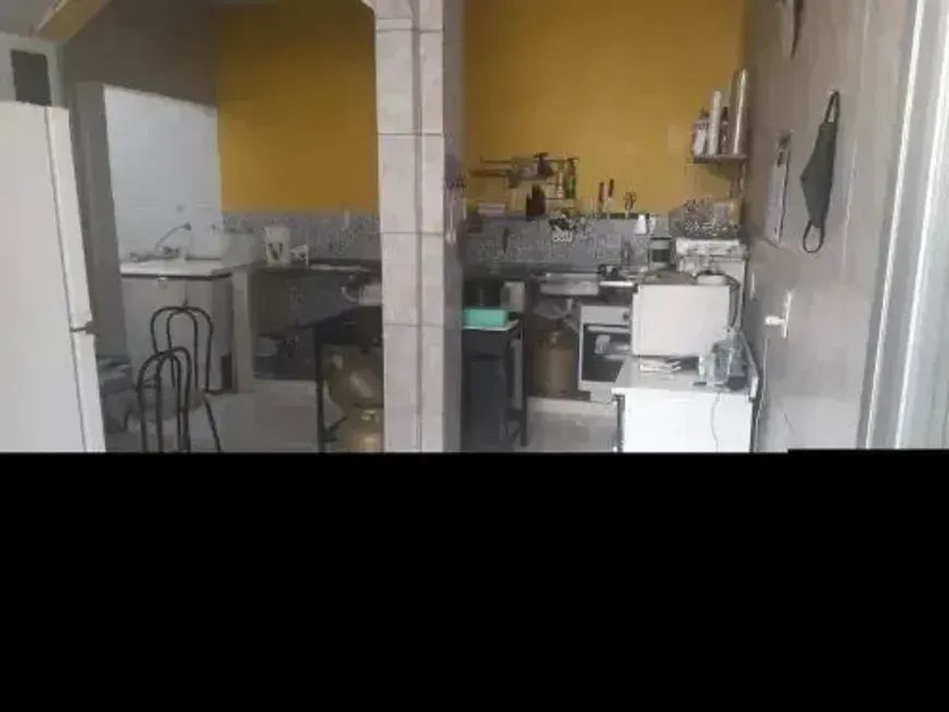 CASA COM 2 QUARTOS EM BENFICA