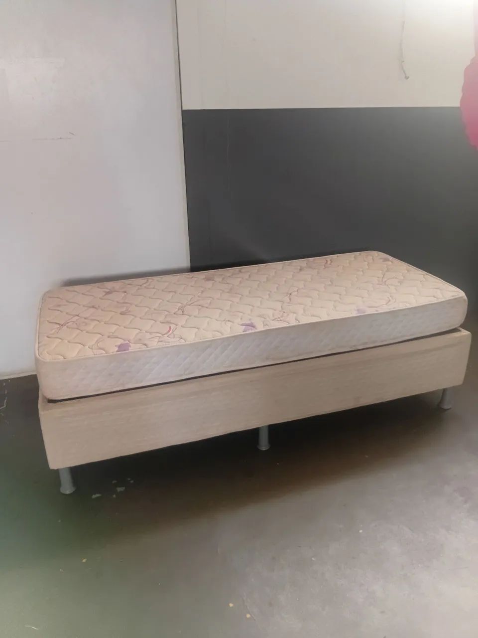 CAMA BOX SOLTEIRO COM COLCHÃO  - Foto 2