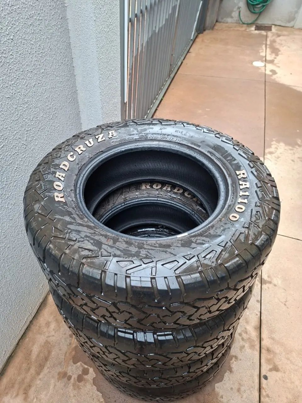 Pneu Roadcruza 265/70 Aro 17 